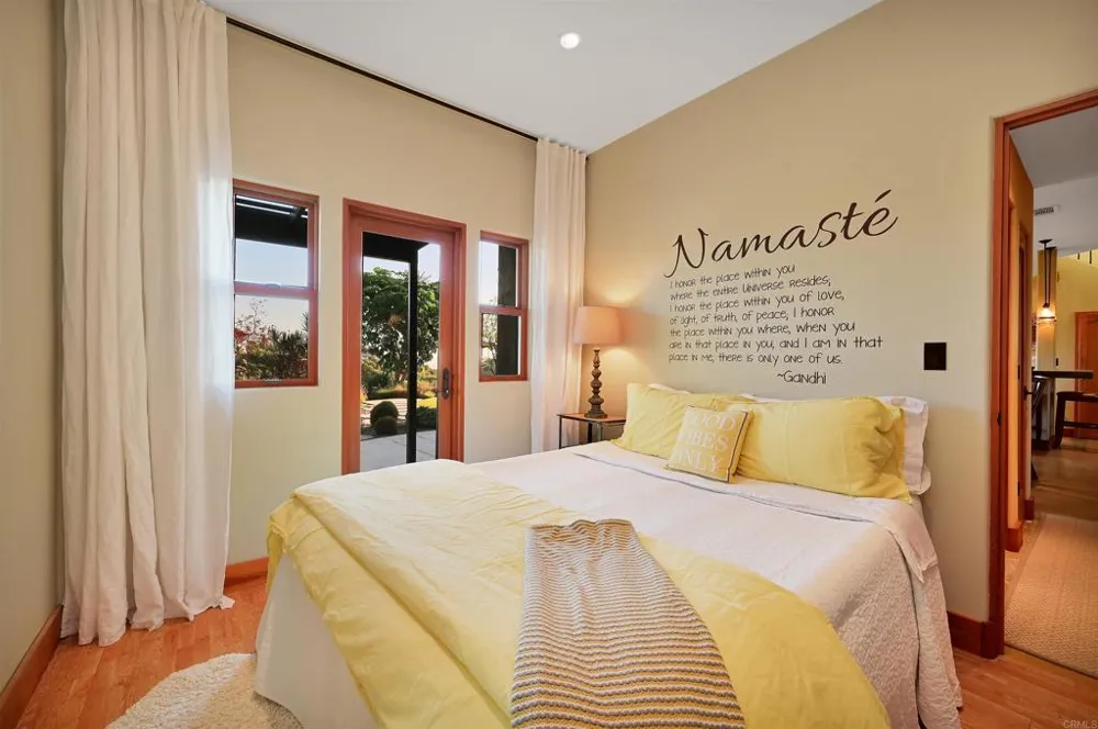 3811 Hiawatha Way San Diego, CA 92117