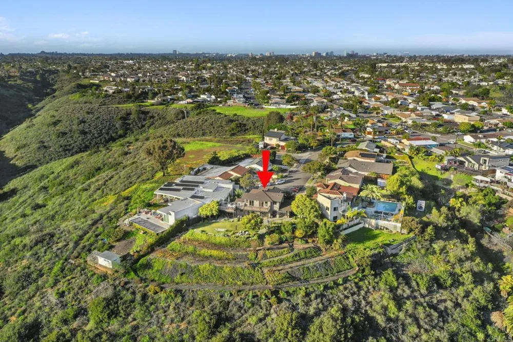 3811 Hiawatha Way San Diego, CA 92117
