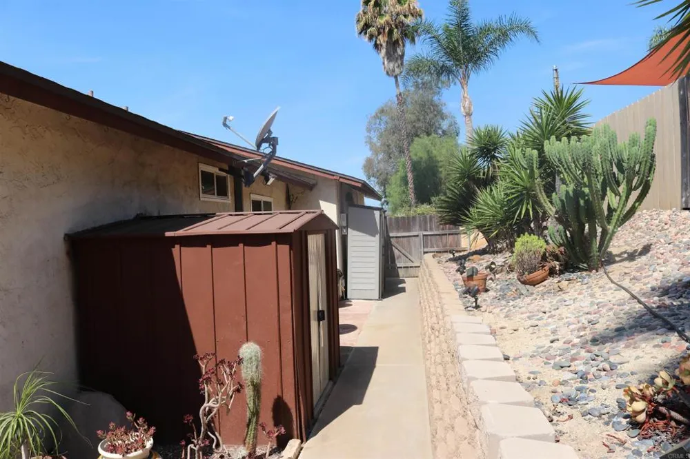 11235 Brockway Street El Cajon, CA 92021