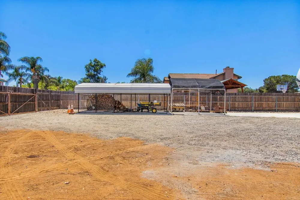 1229 Anna Rose Lane Ramona, CA 92065