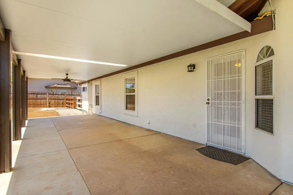 1229 Anna Rose Lane Ramona, CA 92065