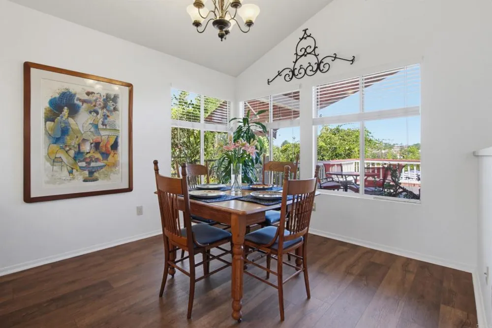 2202 Crest Hill Lane Fallbrook, CA 92028