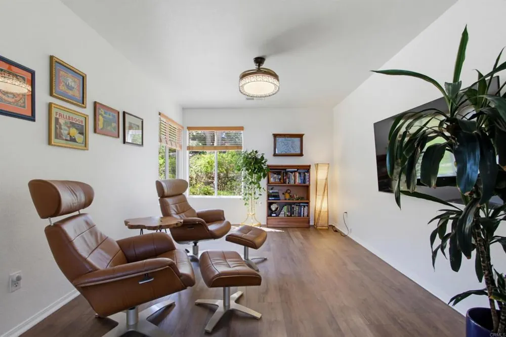 2202 Crest Hill Lane Fallbrook, CA 92028