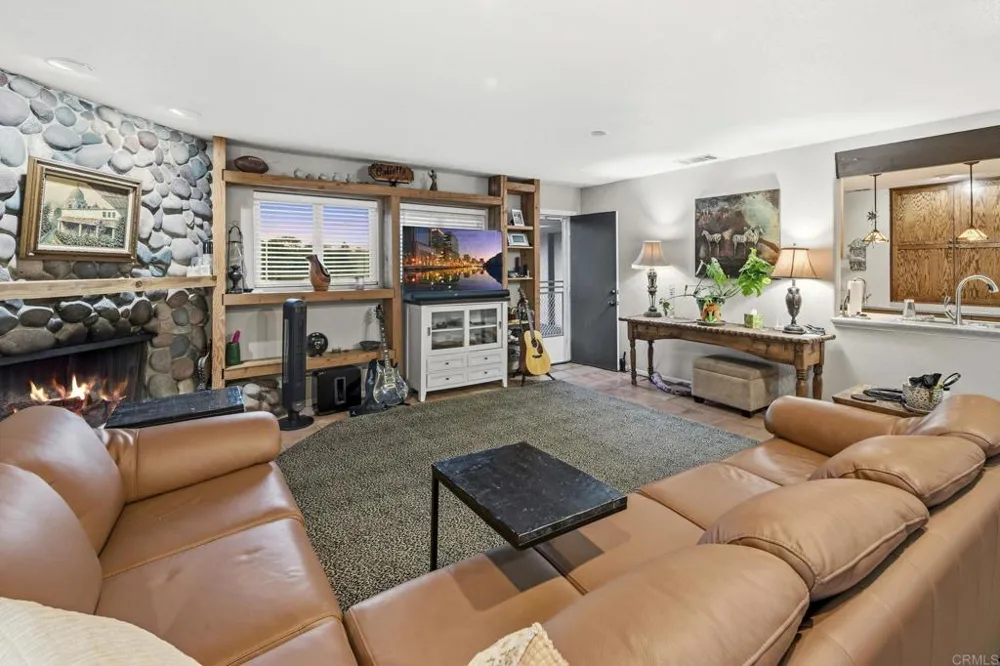 2967 VIA VIEJAS Alpine, CA 91901