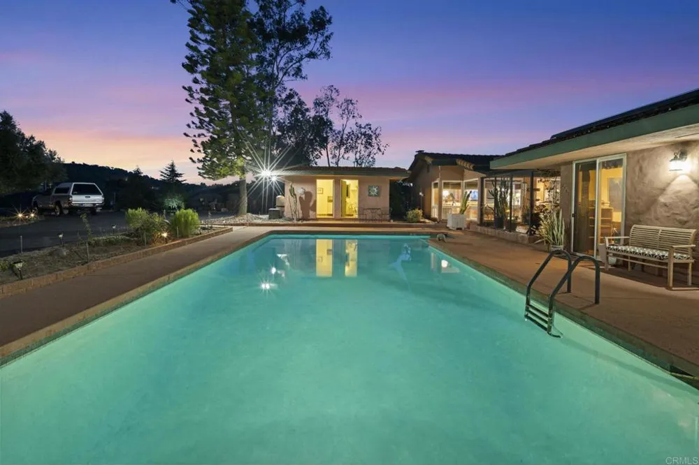 2967 VIA VIEJAS Alpine, CA 91901