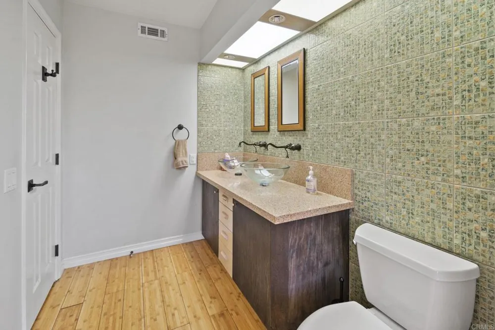 2967 VIA VIEJAS Alpine, CA 91901