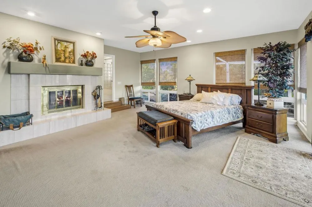 2967 VIA VIEJAS Alpine, CA 91901