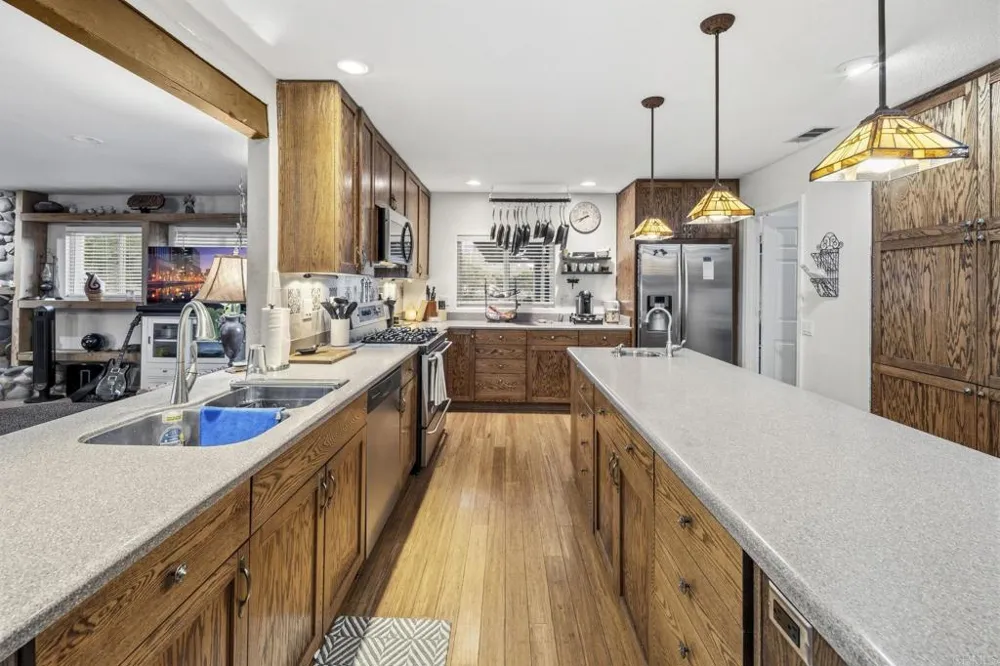 2967 VIA VIEJAS Alpine, CA 91901