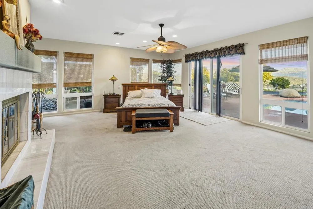 2967 VIA VIEJAS Alpine, CA 91901
