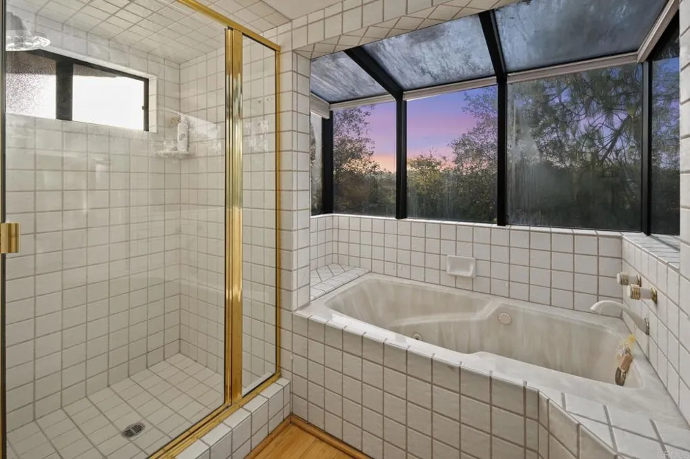 2967 VIA VIEJAS Alpine, CA 91901