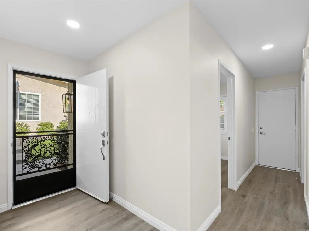 3873 Bay Leaf Way Oceanside, CA 92057