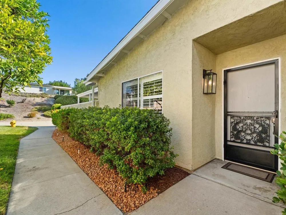 3873 Bay Leaf Way Oceanside, CA 92057