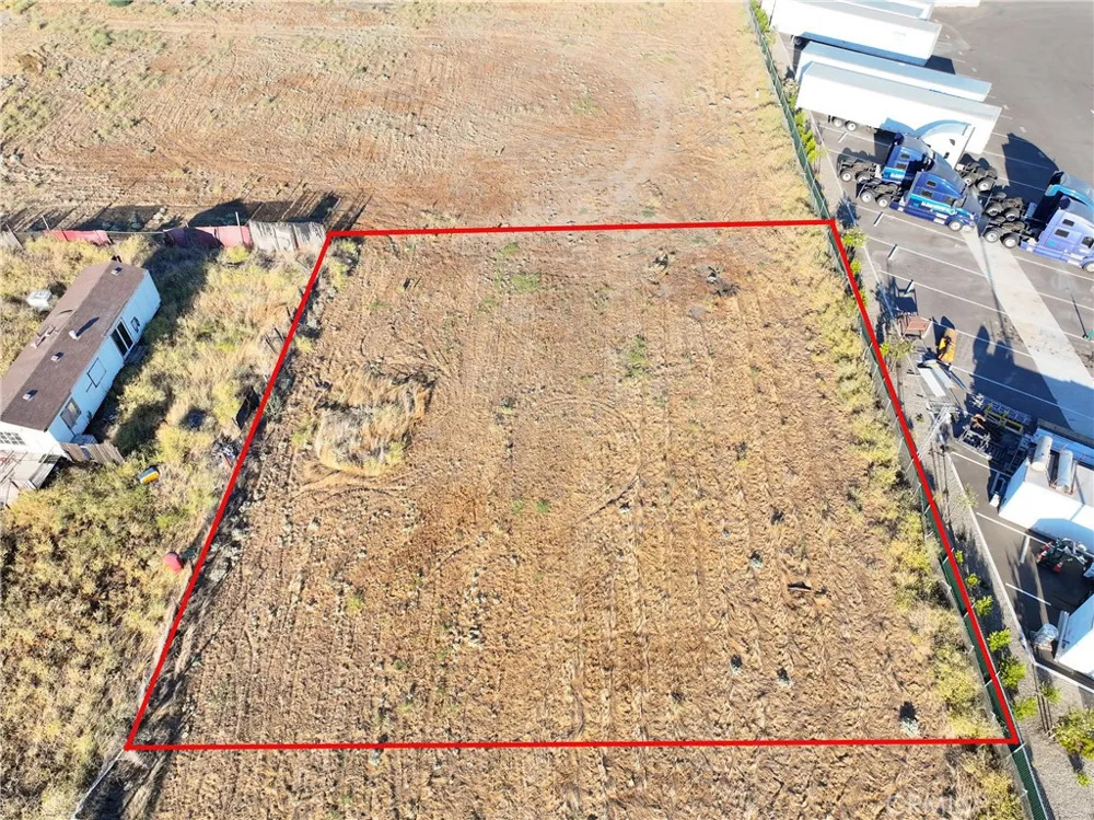1910 Park Lathrop, CA 95330