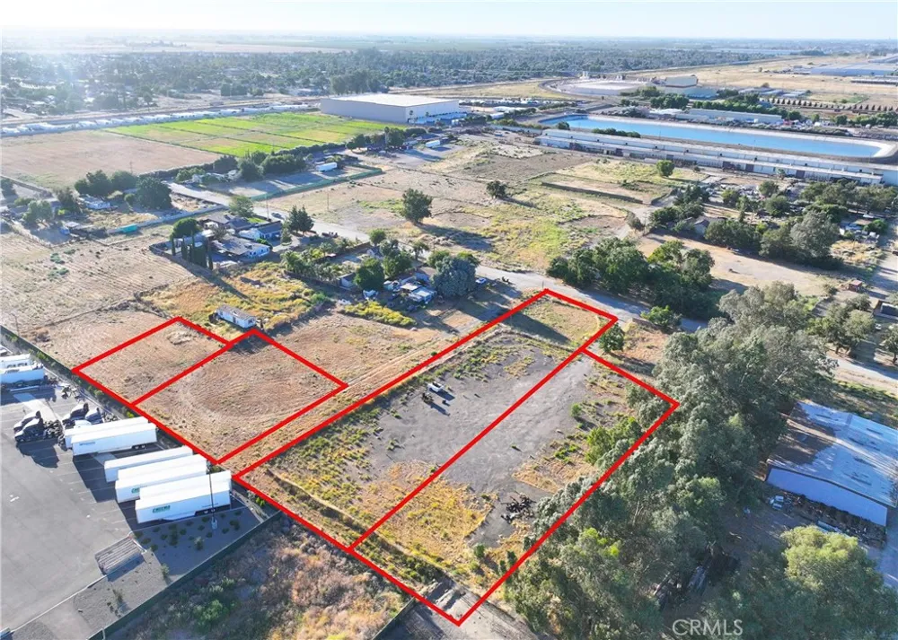 1840 Park Lathrop, CA 95330