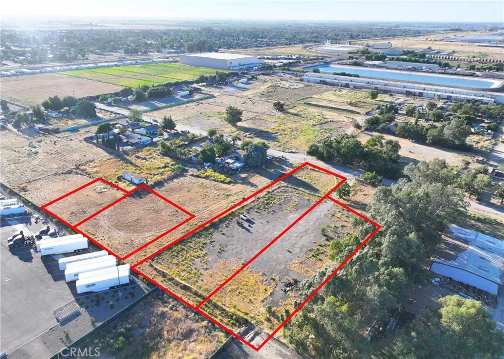 1850 Park Lathrop, CA 95330
