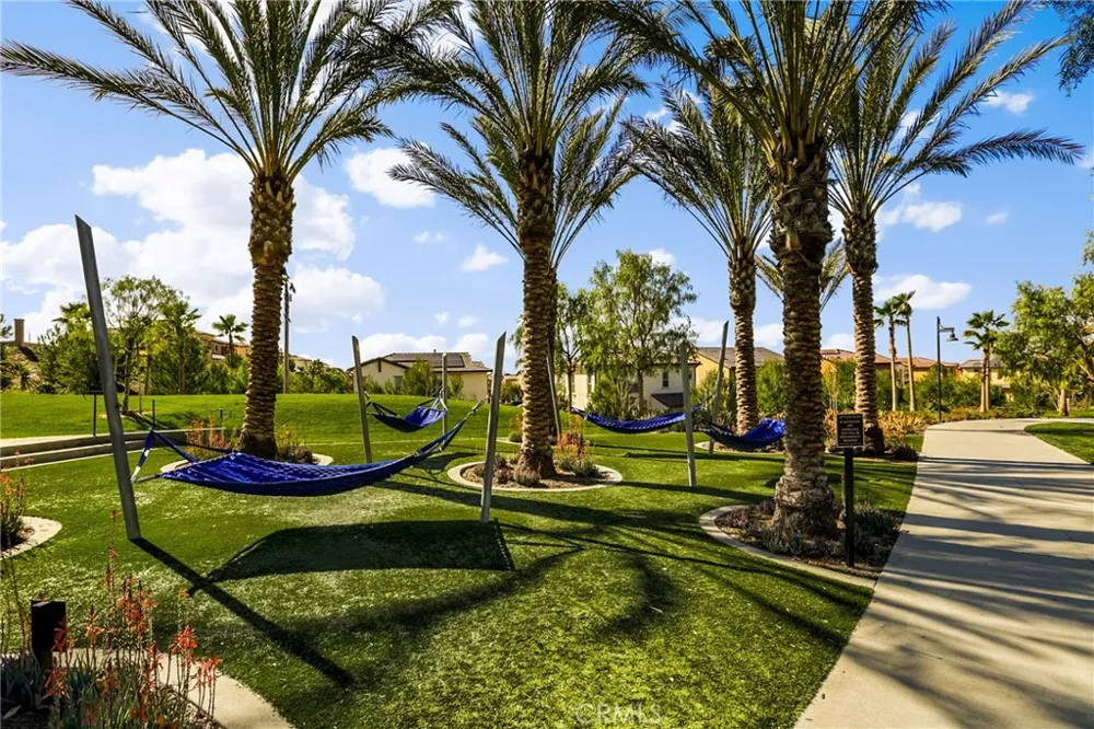 76 Finch Lake Forest, CA 92630