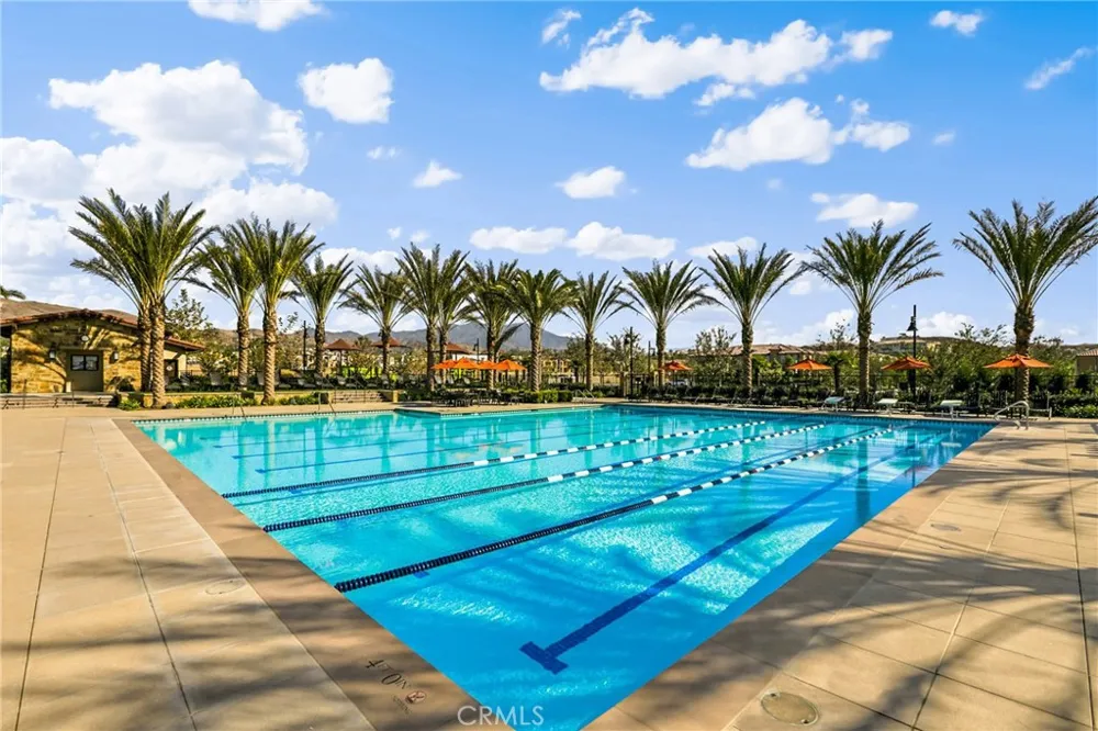 76 Finch Lake Forest, CA 92630