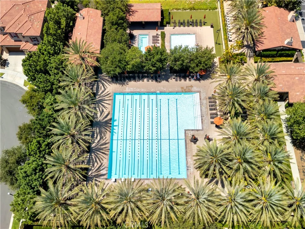 76 Finch Lake Forest, CA 92630