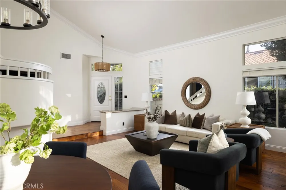 9 Pacific Crest Laguna Niguel, CA 92677