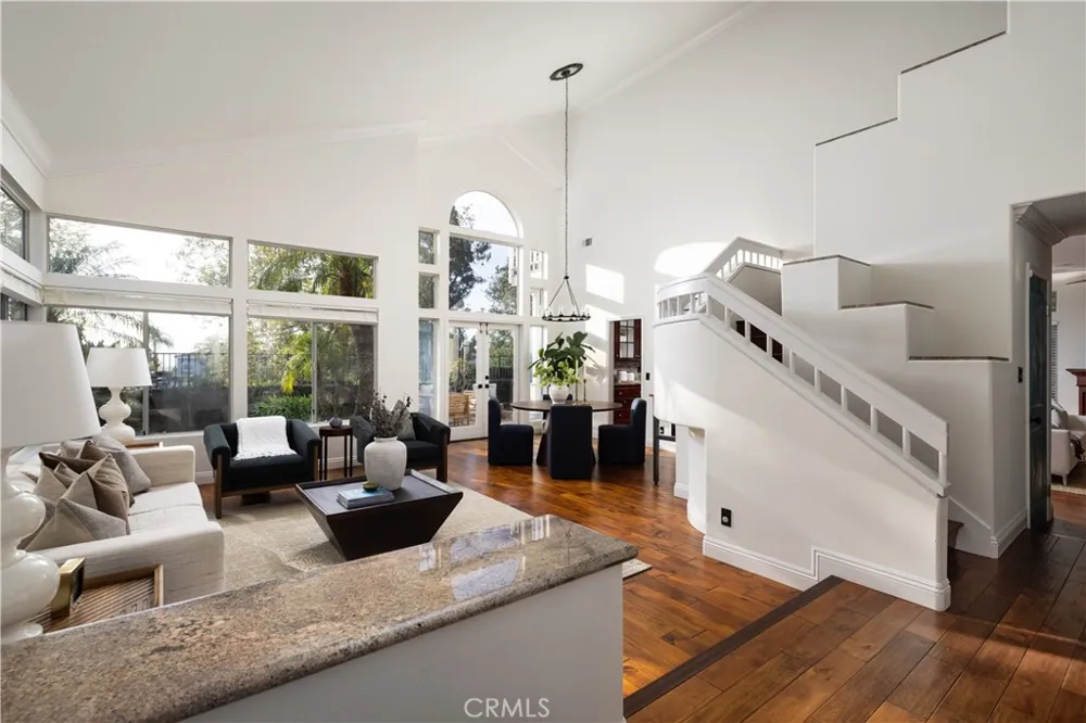 9 Pacific Crest Laguna Niguel, CA 92677