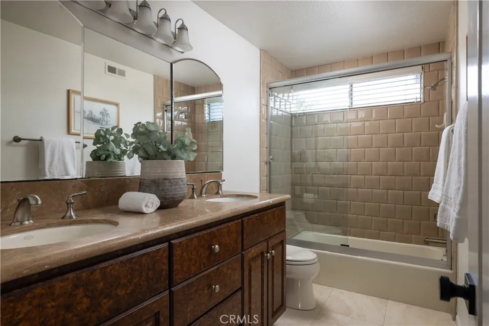 9 Pacific Crest Laguna Niguel, CA 92677