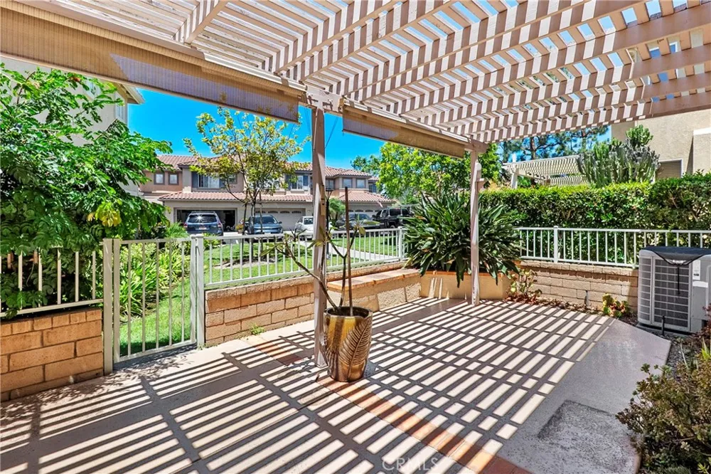 27441 Bonaventure Laguna Niguel, CA 92677