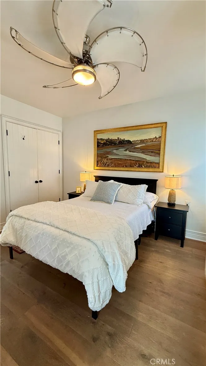 28 Beacon Bay Newport Beach, CA 92660