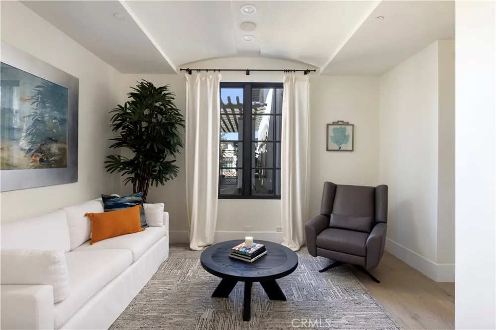 260 Evening Canyon Road Corona del Mar, CA 92625