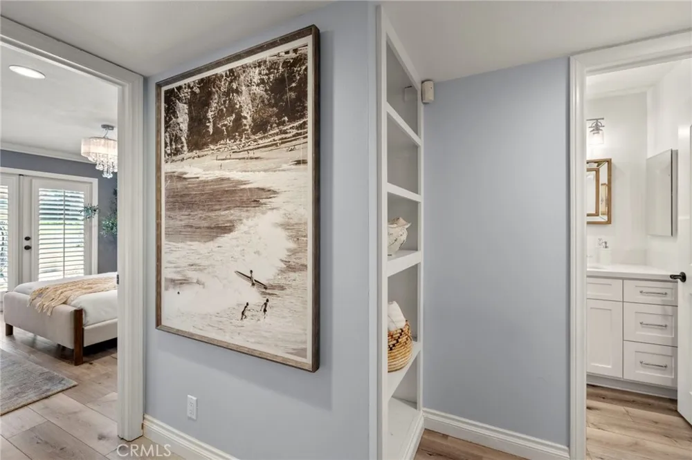 2332 Vista Huerta Newport Beach, CA 92660