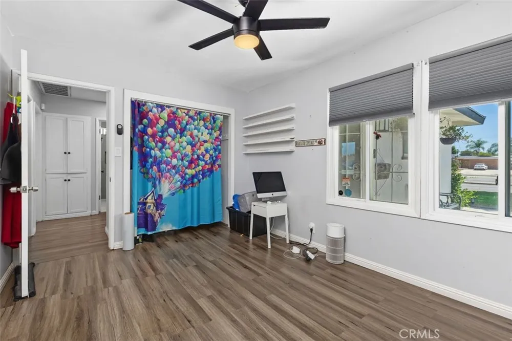 4711 Hollenbeck Covina, CA 91722
