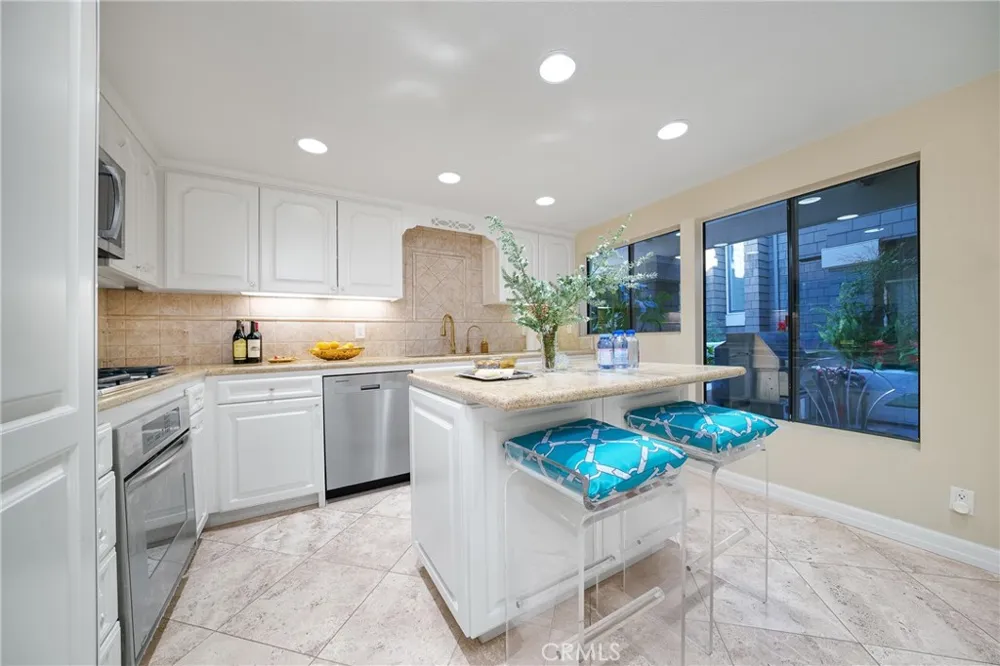 67 Sea Island Drive Newport Beach, CA 92660