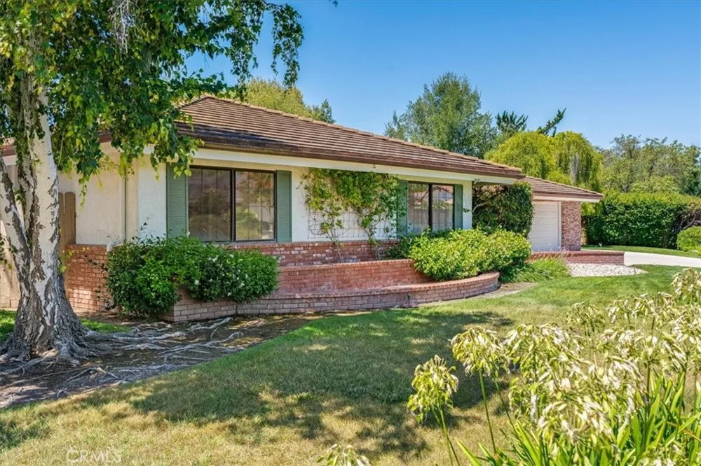 2198 Creekside Solvang, CA 93463