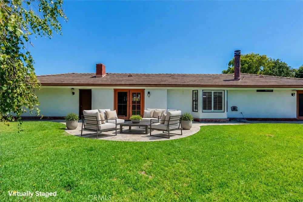 2198 Creekside Solvang, CA 93463