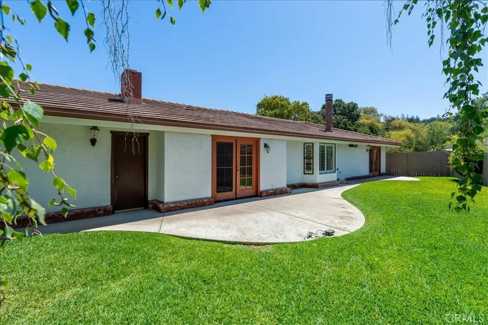 2198 Creekside Solvang, CA 93463