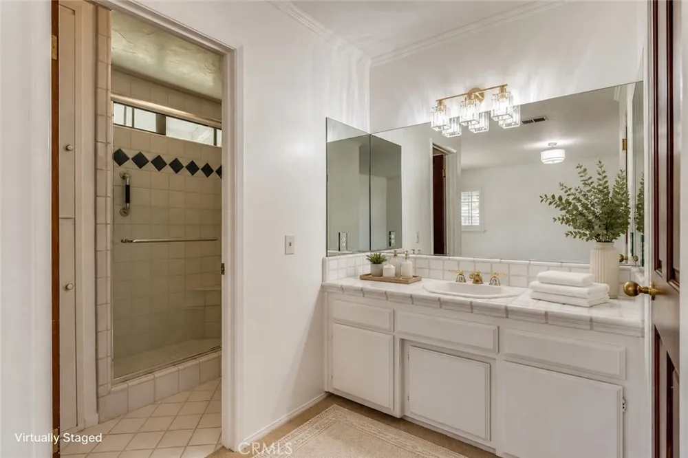2198 Creekside Solvang, CA 93463