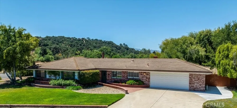 2198 Creekside Solvang, CA 93463