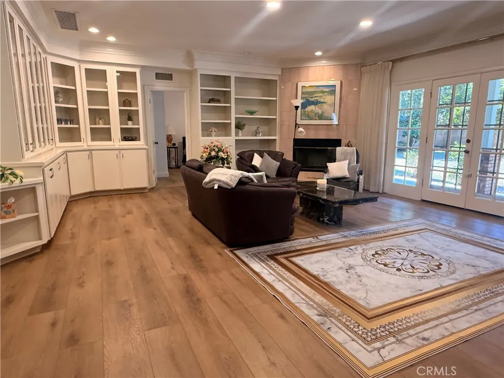 1419 Holly Avenue Arcadia, CA 91007