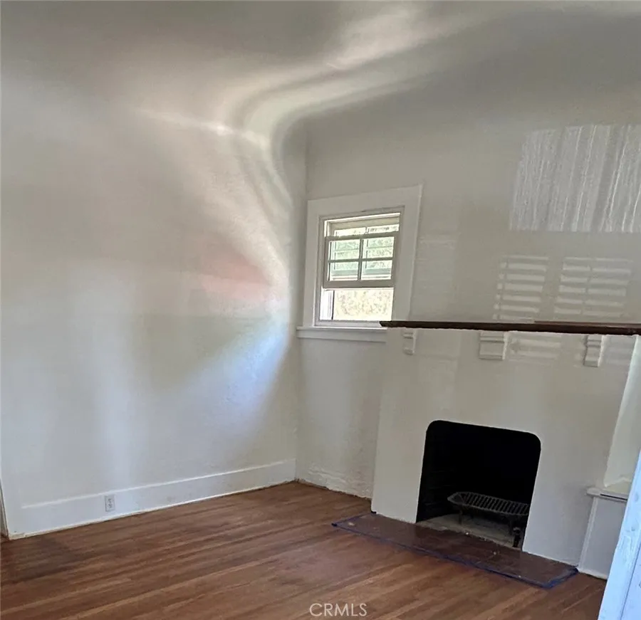 3045 Cedar Riverside, CA 92501