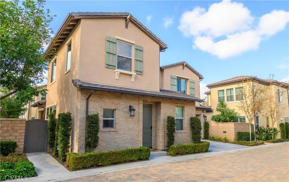 36 Lilac Lake Forest, CA 92630