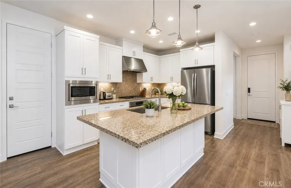 36 Lilac Lake Forest, CA 92630