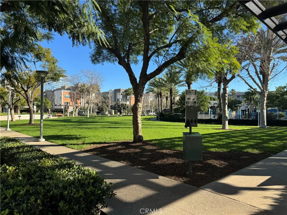 21 Gramercy #218 Irvine, CA 92612