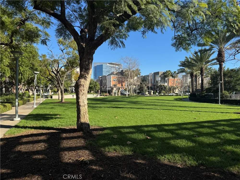 21 Gramercy #218 Irvine, CA 92612