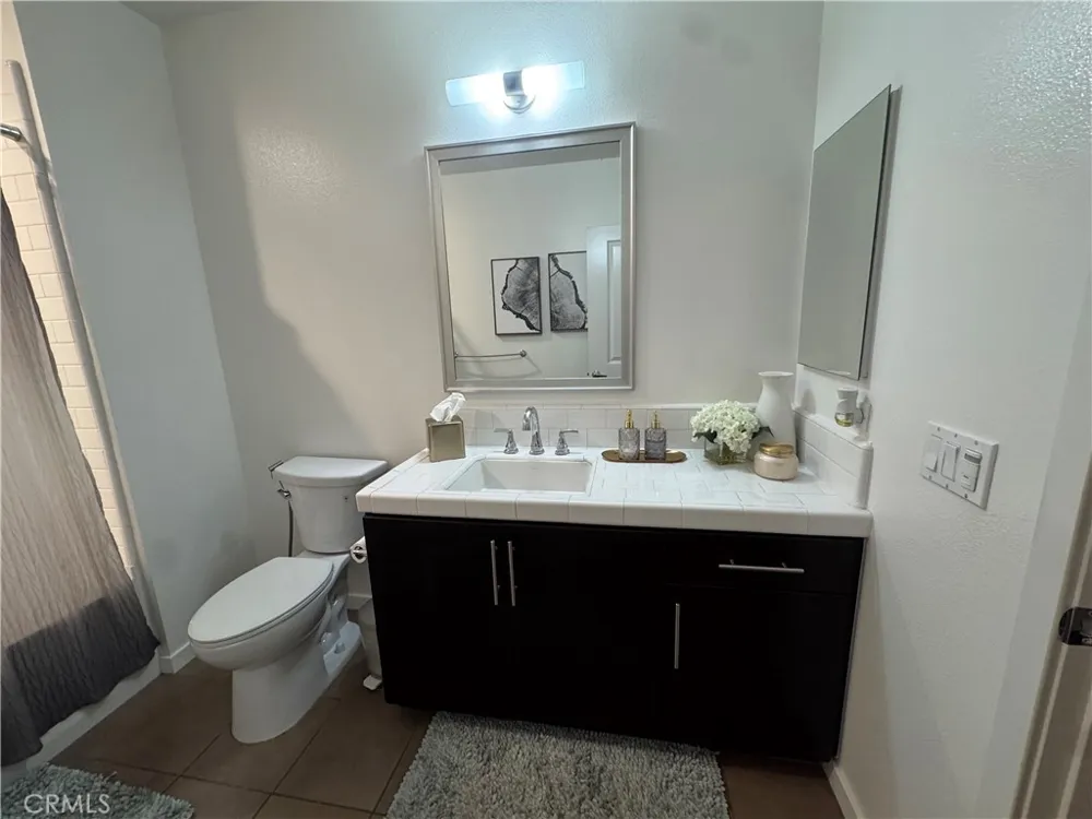 21 Gramercy #218 Irvine, CA 92612