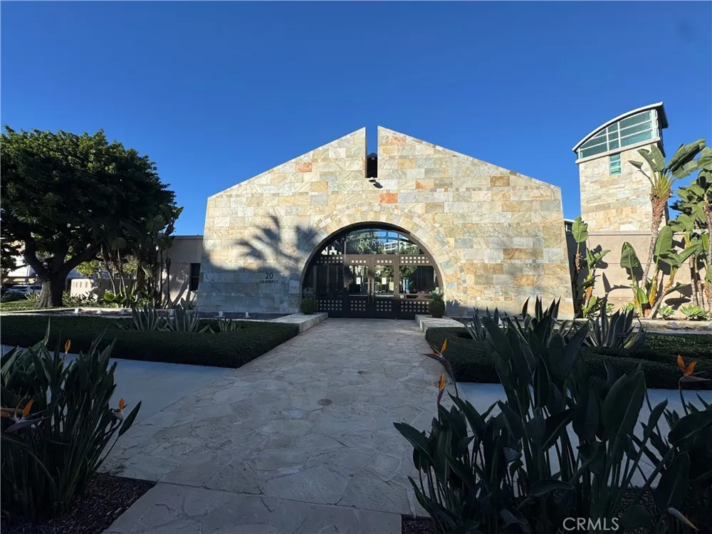 21 Gramercy #218 Irvine, CA 92612