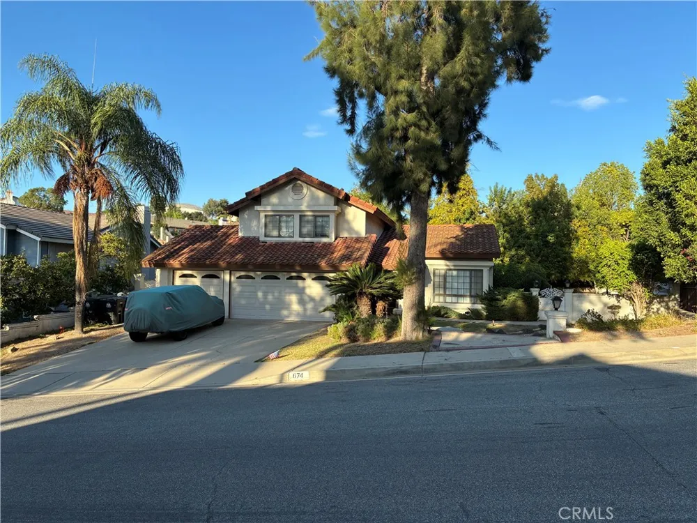 674 Radbury Diamond Bar, CA 91765