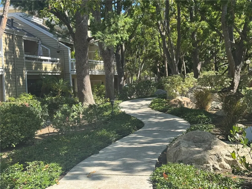3690 S Bear #J Santa Ana, CA 92704