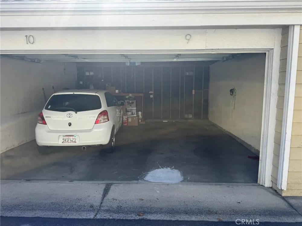 3690 S Bear #J Santa Ana, CA 92704
