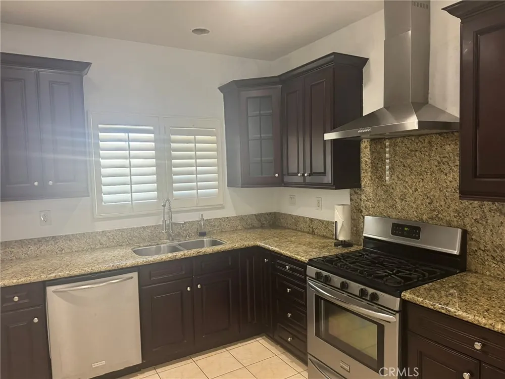 3690 S Bear #J Santa Ana, CA 92704