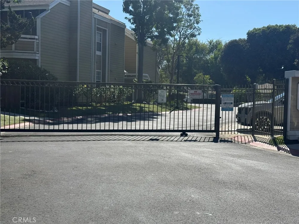 3690 S Bear #J Santa Ana, CA 92704