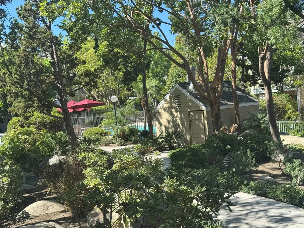 3690 S Bear #J Santa Ana, CA 92704